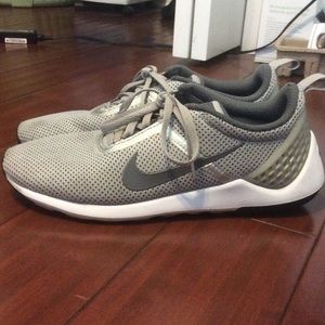 Men's Nike size 11 gray athletic shoes