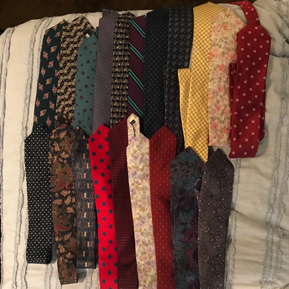 20 name brand ties