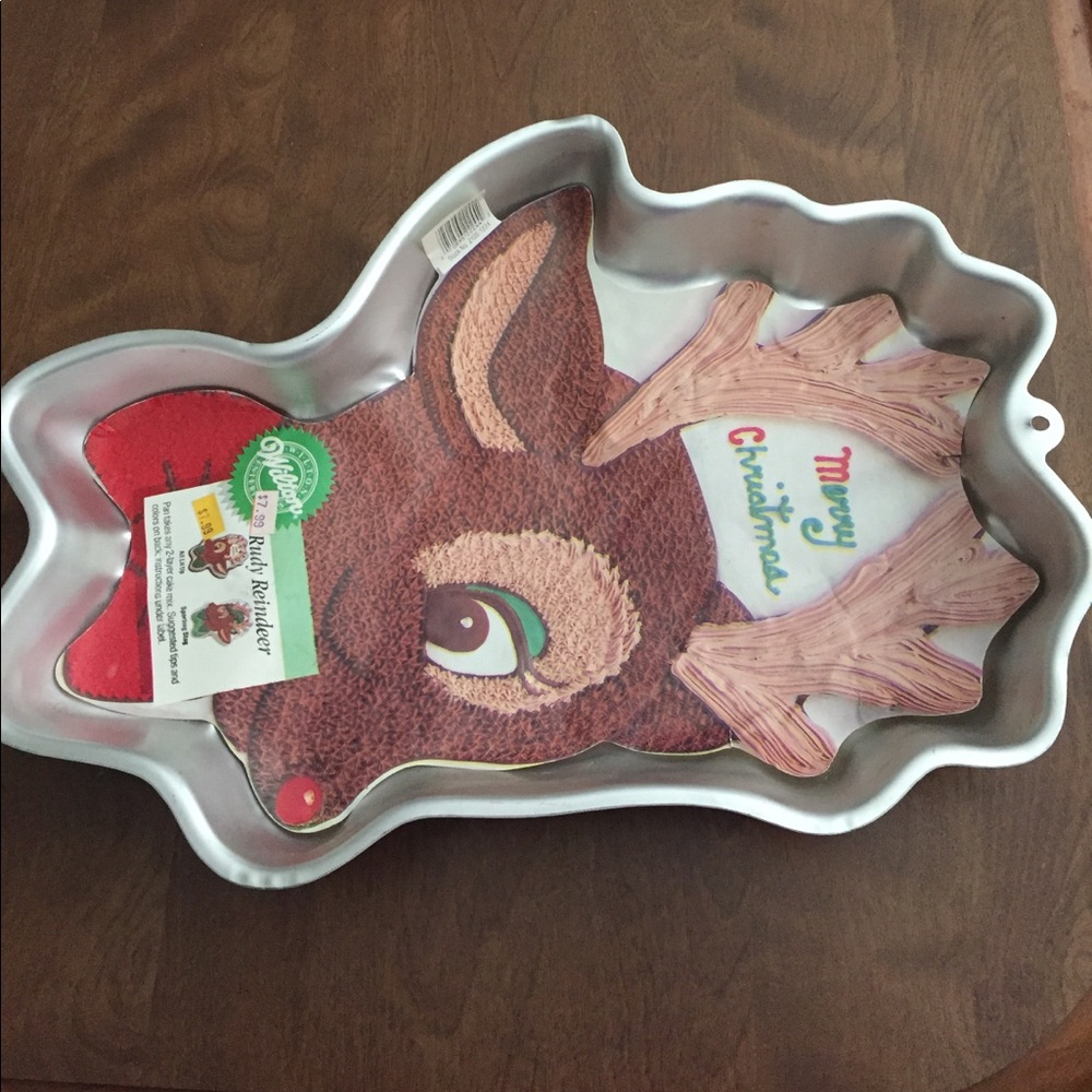 Reindeer Cake Pan