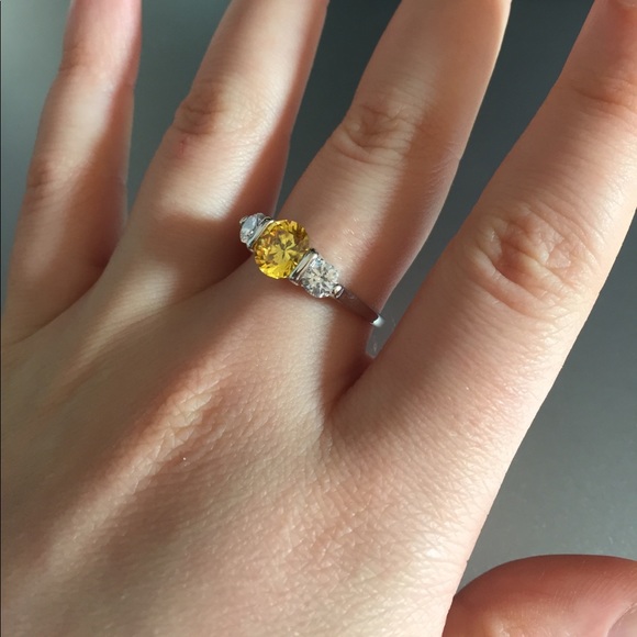 Honey Yellow and White Gem Ring - Picture 3 of 3