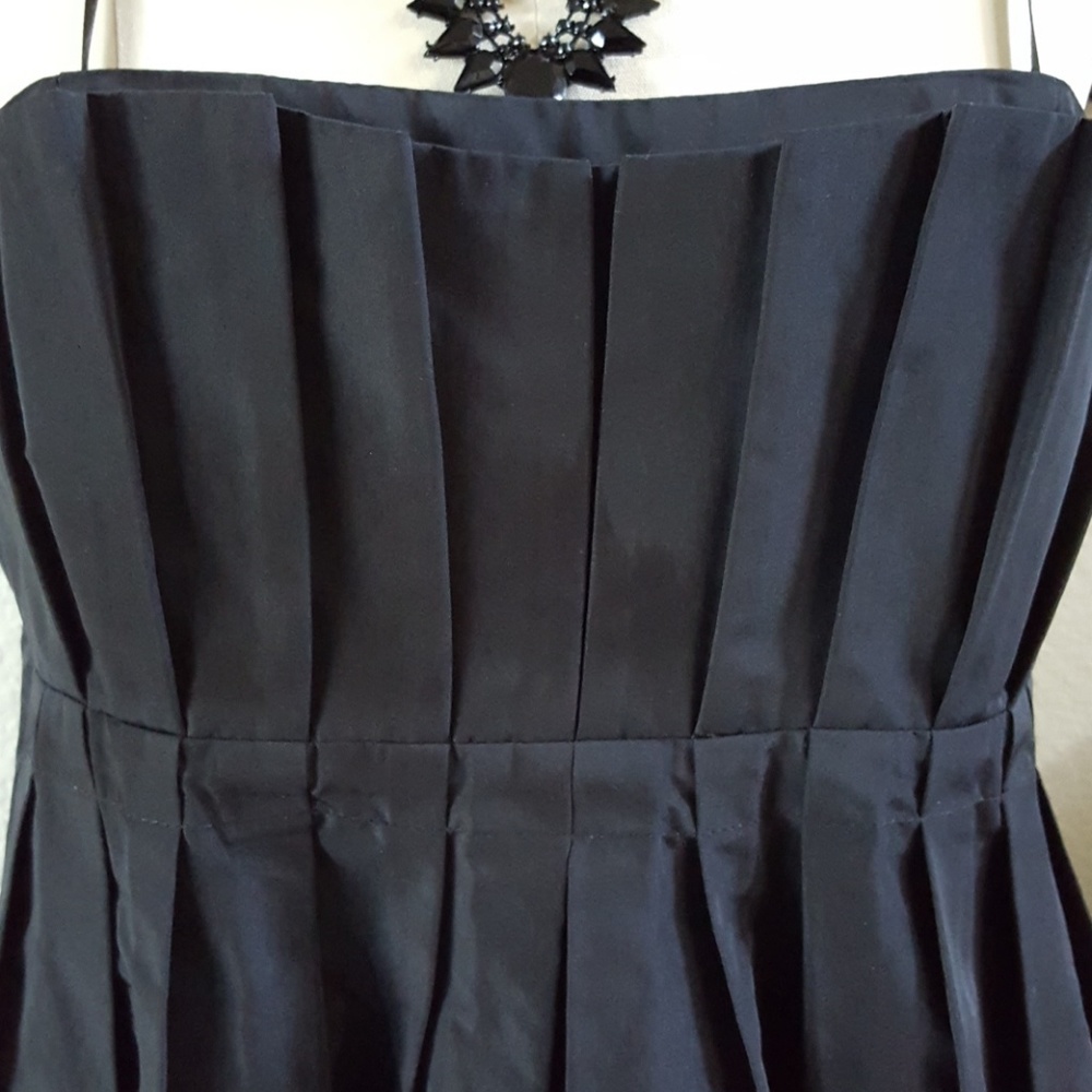 BCBG NWT pleated bodice mini dress