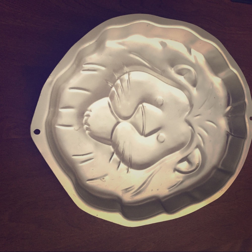 Lion King Cake Pan