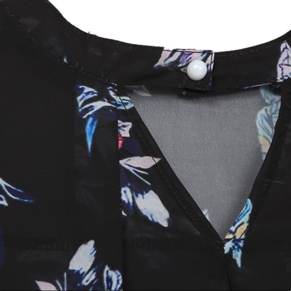 Chiffon Choker Top - Picture 2 of 4