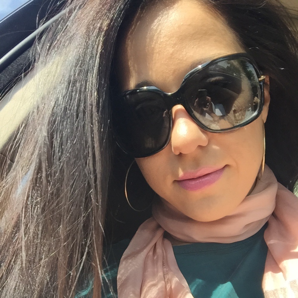 Meet your Posher, Silviya