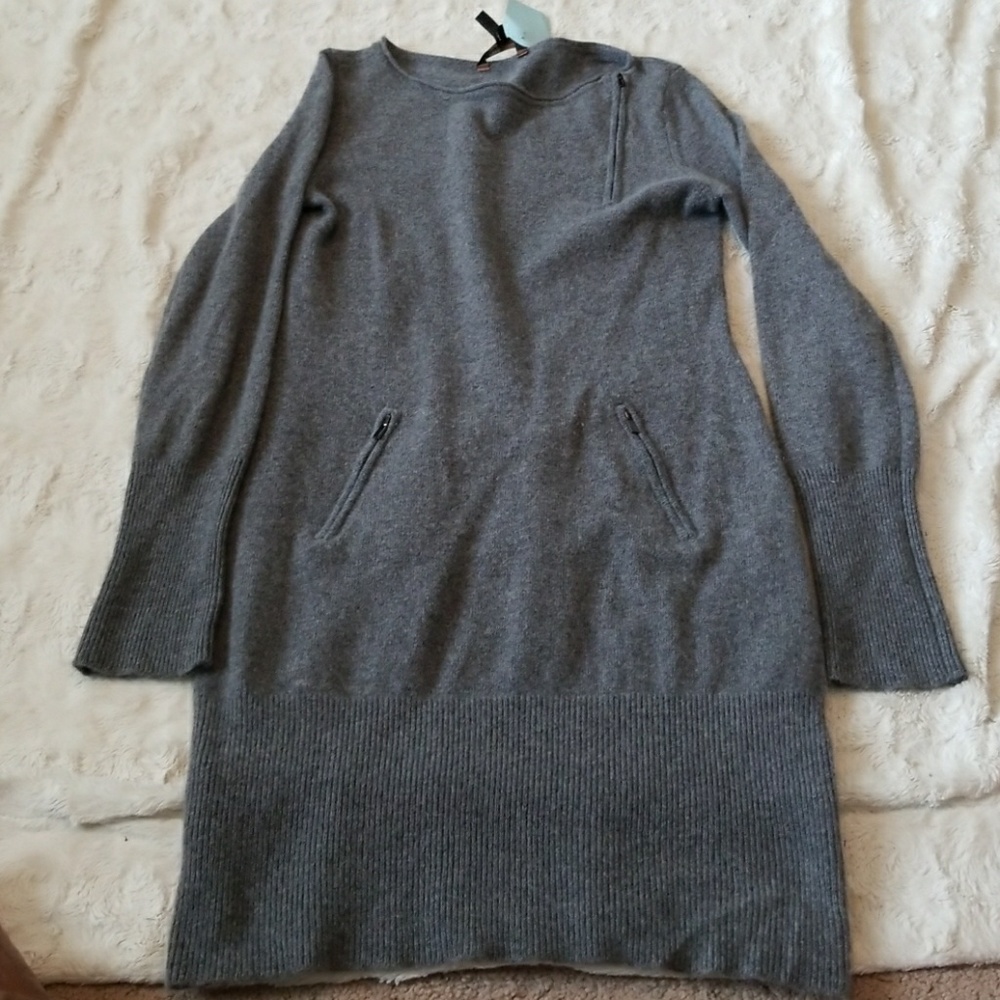 BCBG MAXAZRIA