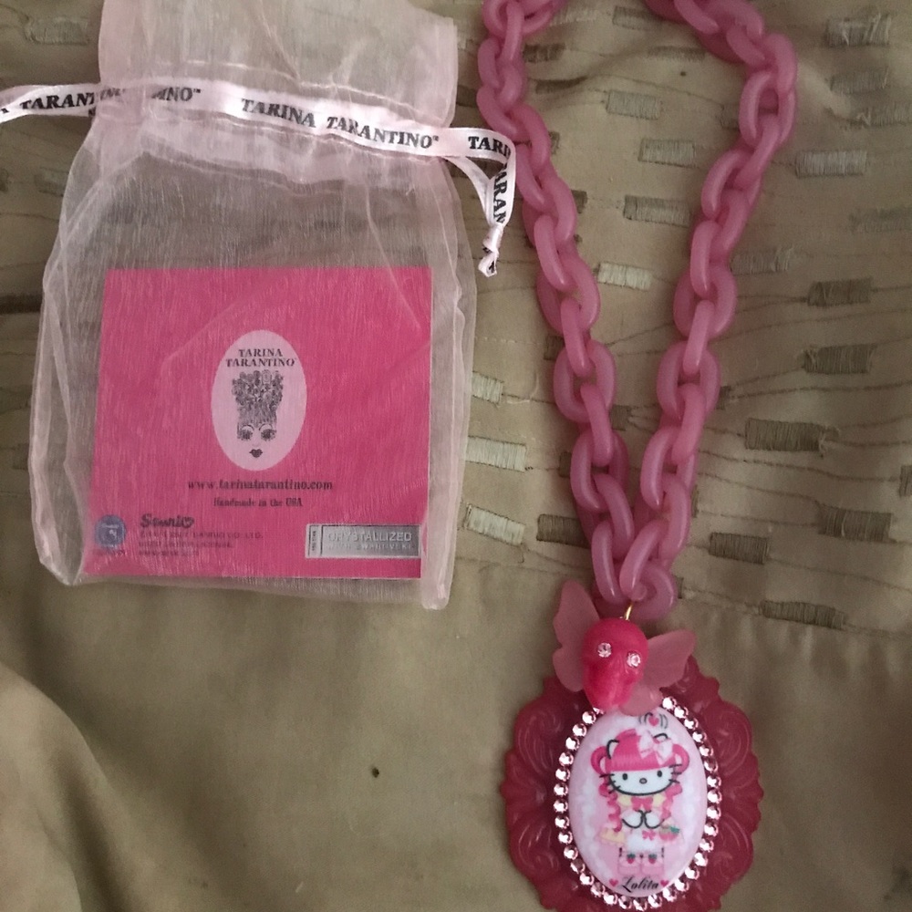 BNWT Tarina Tarantino Hello Kitty Lolita Necklace