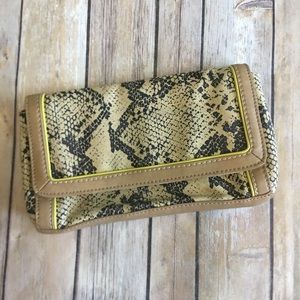 LOFT | Snake Print Canvas Clutch Bag Purse LOFT | Snake Print Canvas Clutch Bag Purse