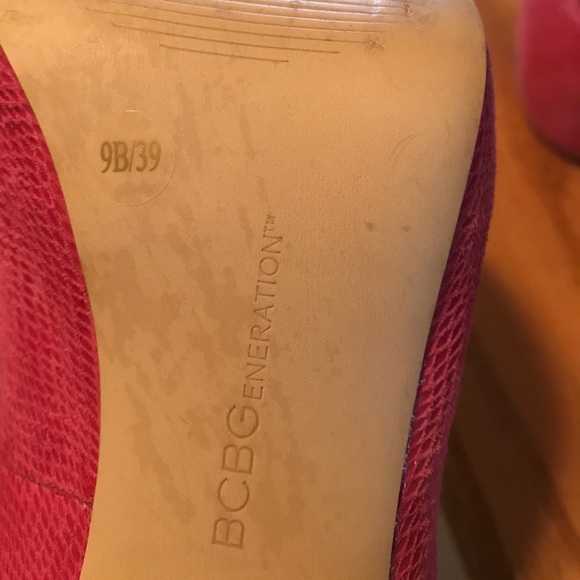 Hot Pink BCBG pink Pumps - Picture 7 of 7