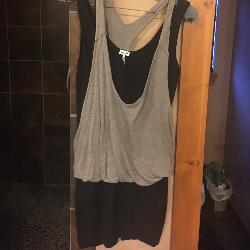 Black and gray mini