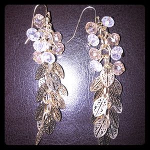 ⭐️Gold & clear leaf chandelier earrings never worn