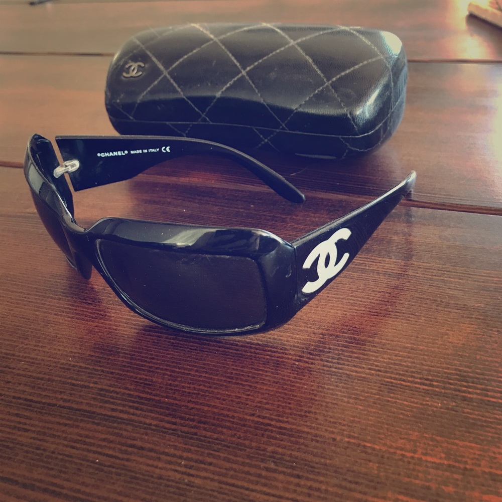 Chanel mother of pearl black sunglasses