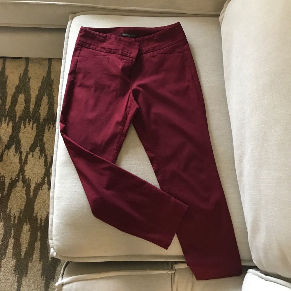 The limited maroon ankle