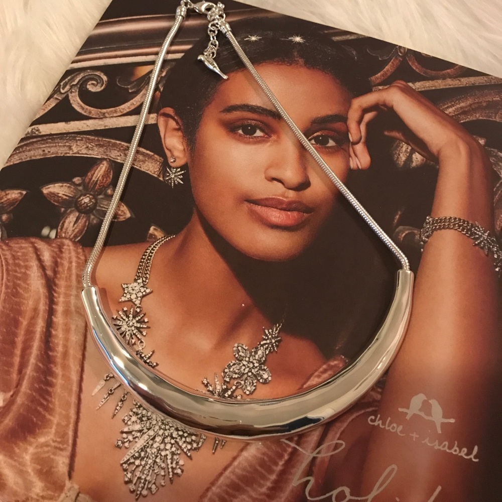 La Lune Sculpted Collar Necklace
