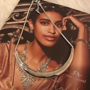 La Lune Sculpted Collar Necklace