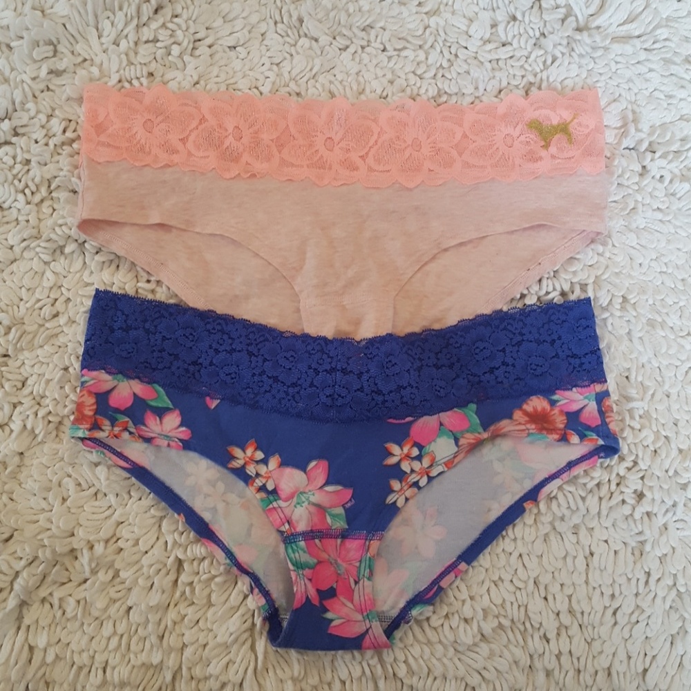 VS Pink 2pair undies