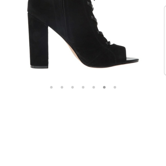 Sam Edelman Yvie Ankle Lace up Bootie Black boots - Picture 3 of 8