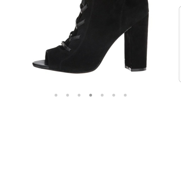 Sam Edelman Yvie Ankle Lace up Bootie Black boots - Picture 4 of 8