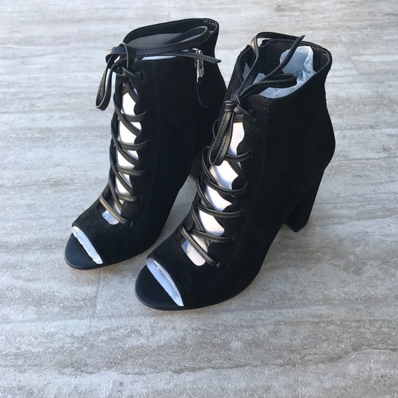 Sam Edelman Yvie Ankle Lace up Bootie Black boots - Picture 7 of 8