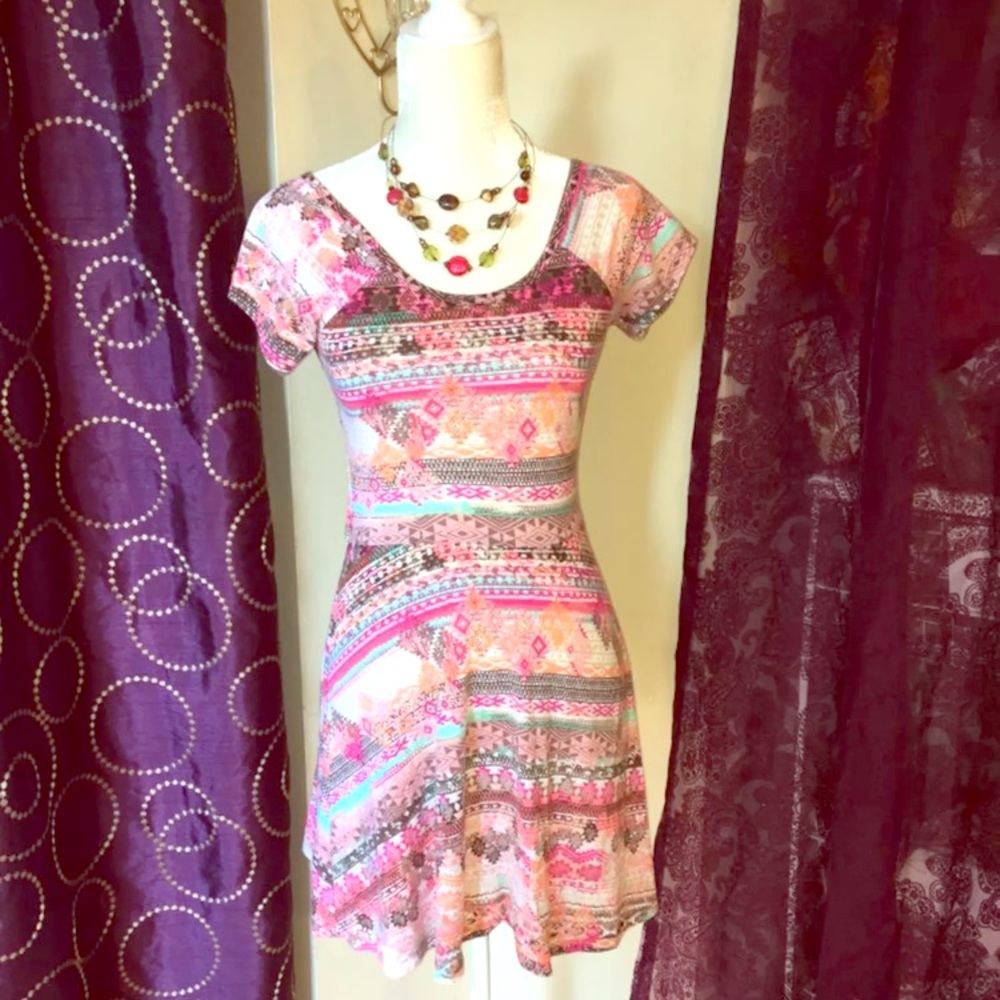 Geometric split back dress