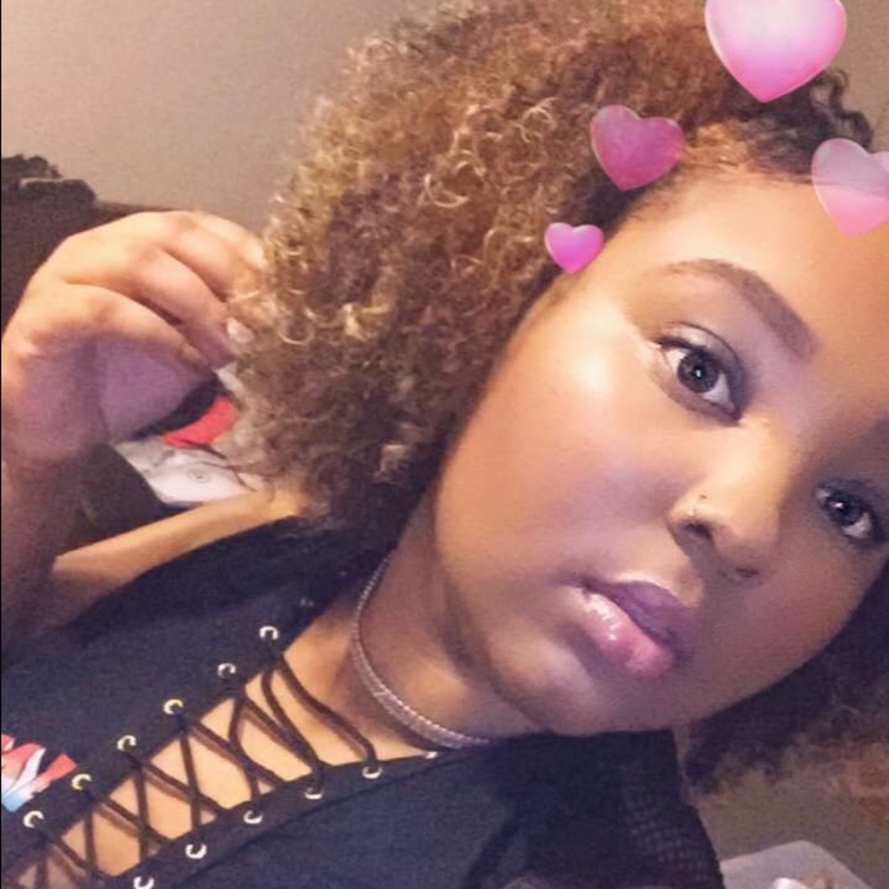 Meet your Posher, Kameran