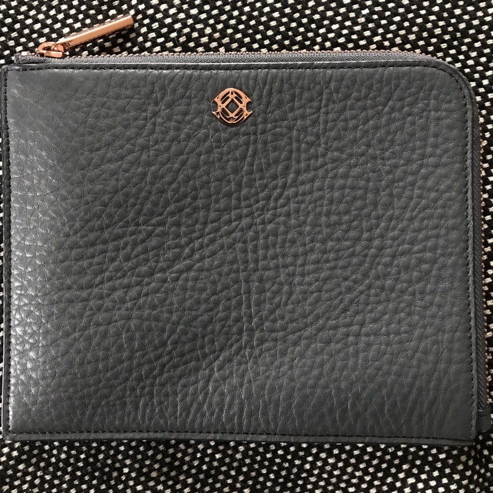 Dagne Dover Elle Clutch Small