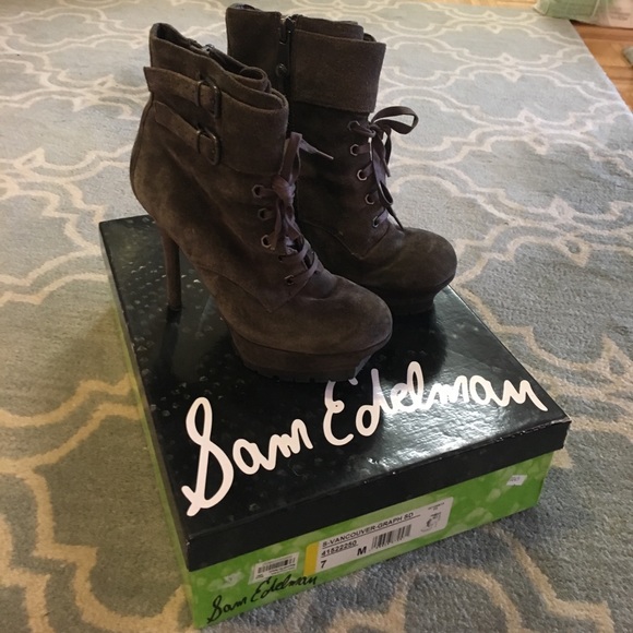 🌟HOST PICK🌟Sam Edelman lace up suede bootie - Picture 2 of 6