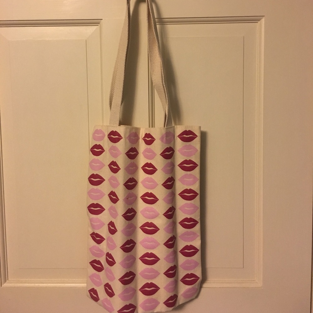 Canvas tote bag with pink lips by BareMinerals