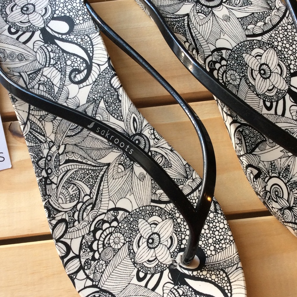 Sakroots spirit desert sandals! Brand New!🤗