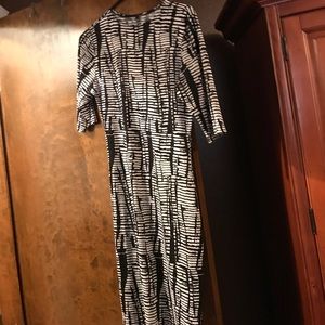 Midi black and white body con dress.