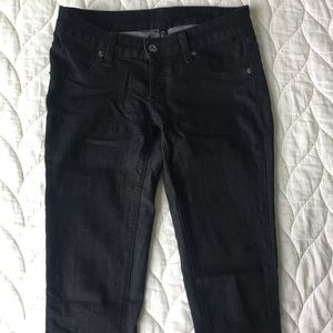 Carmar Skinny Jeans. Size: 26