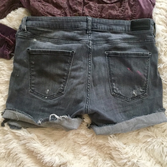 Zara woman grey paint splatter Cut Off Shorts - Picture 3 of 8