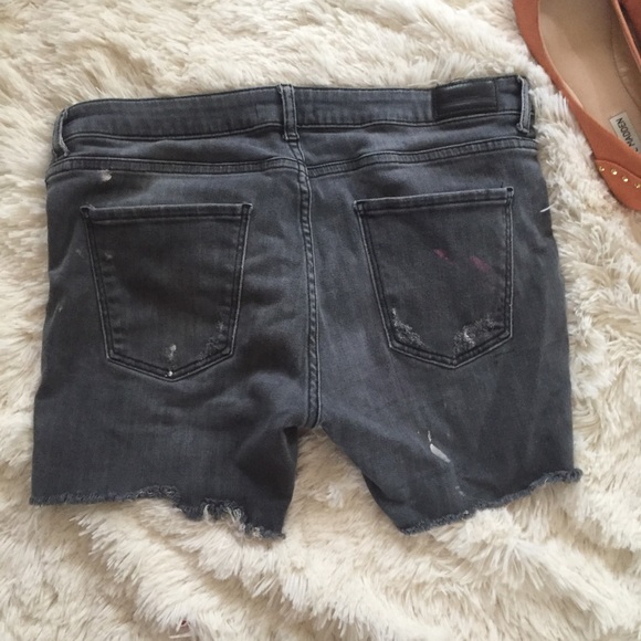 Zara woman grey paint splatter Cut Off Shorts - Picture 7 of 8