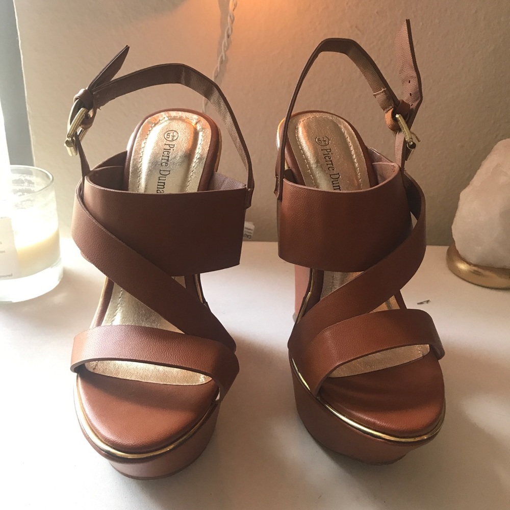 Pierre Thomas strappy wedges size 5.5