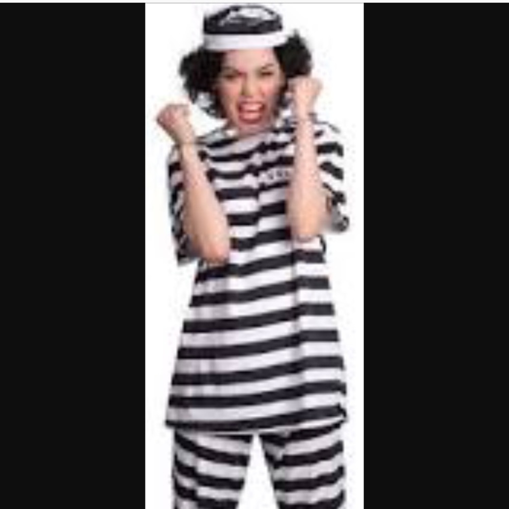 Prisoner costume