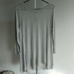 VINCE: Heather gray scoop neck sweater
