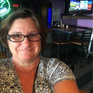 Meet your Posher, Deb