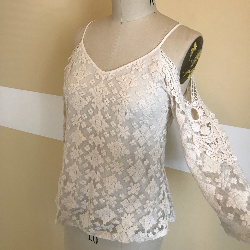 Cold shoulder embroidered top