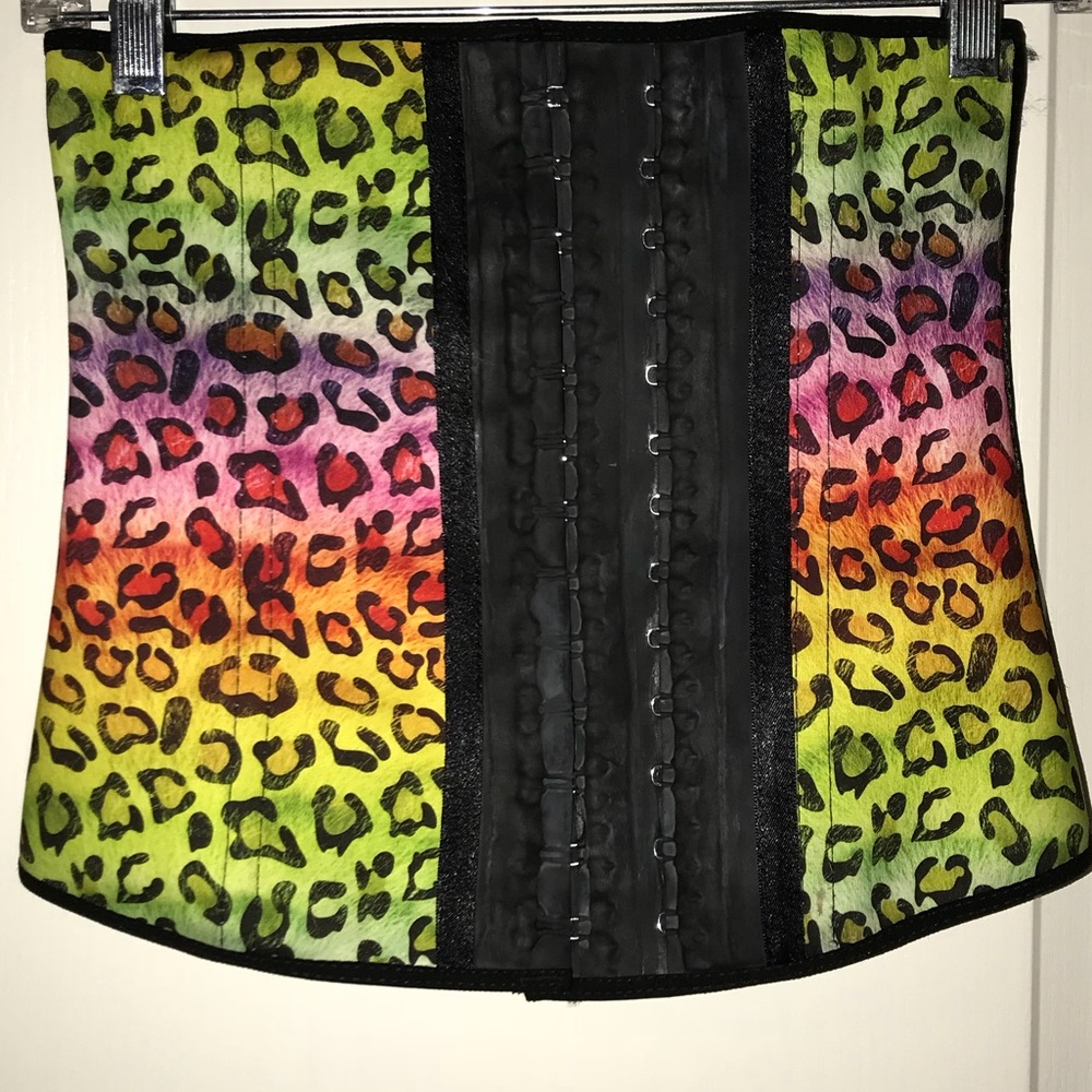 Premadonna waist trainer