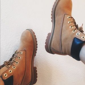 Brown original timbs