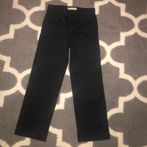 New. Old Navy Black Boys dress Pants. Size 6 slim