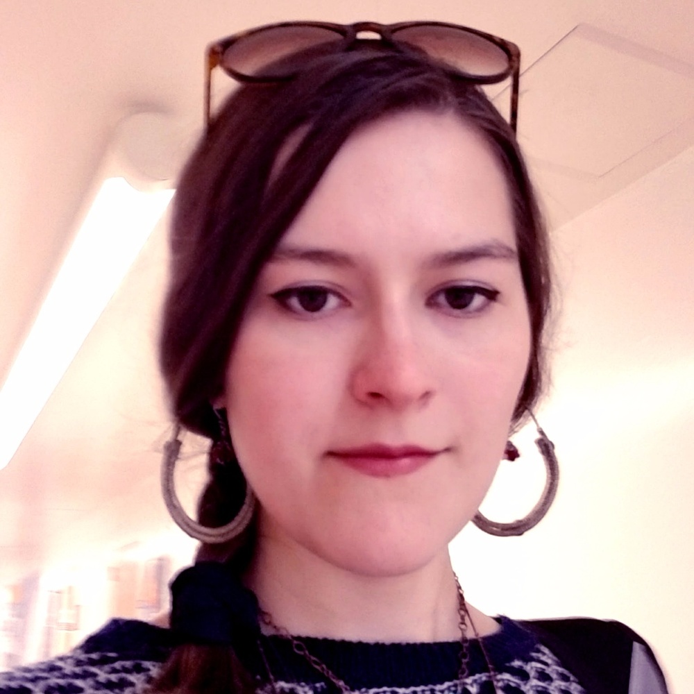 Meet your Posher, Nina