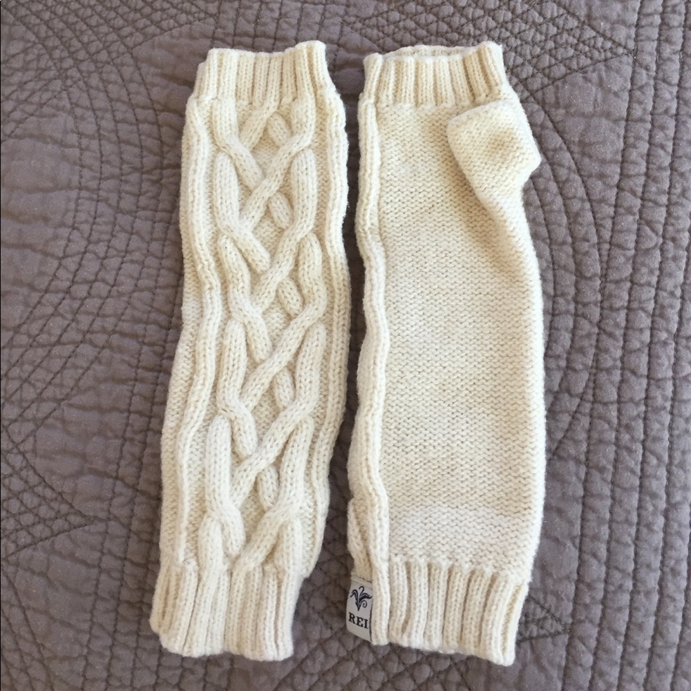 Gloves