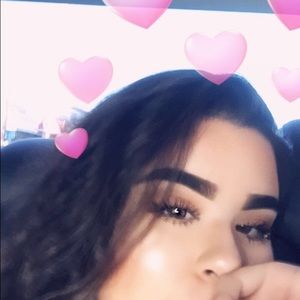 Meet your Posher, Aylin