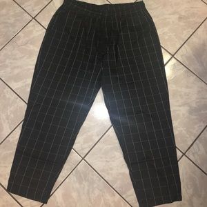 Cropped Plaid Trouser