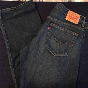 Darker wash Levi jeans!