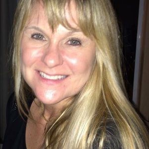 Meet your Posher, Wendy