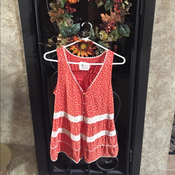 Anthropologie Tops - Anthropologie shirt