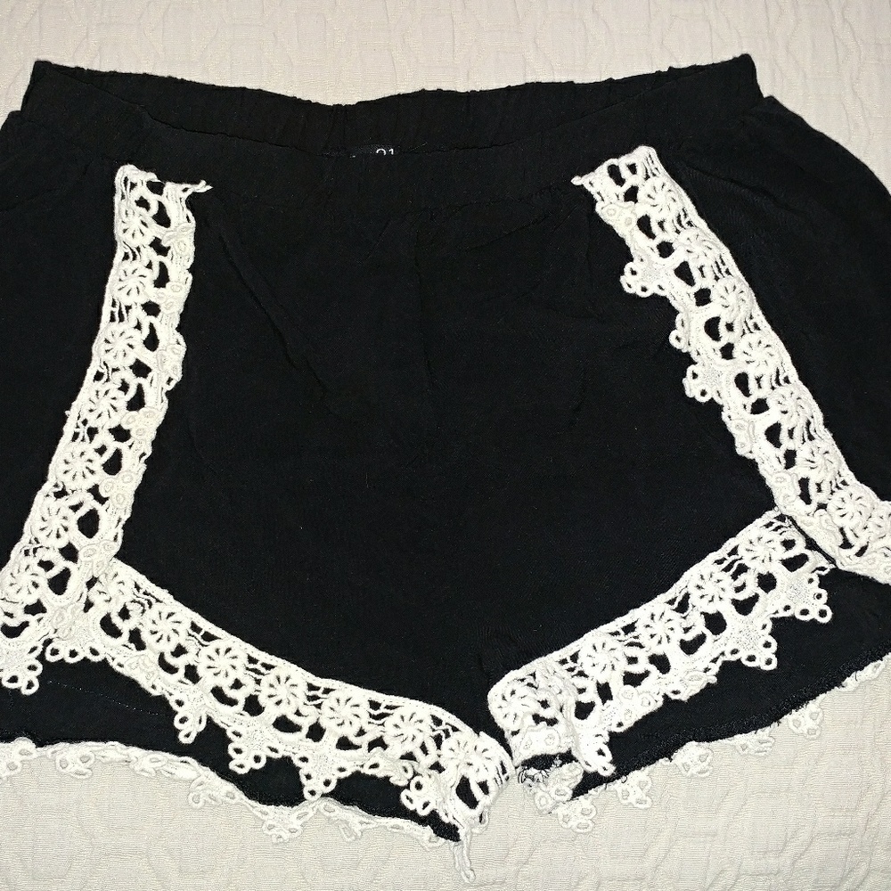 Adorable flirty shorts