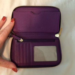 Michael kors wristlet