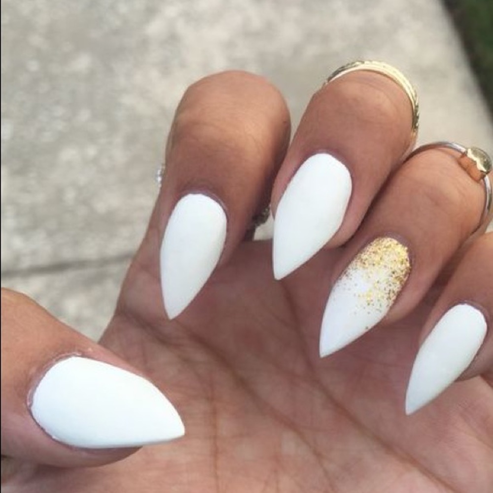 White stilettos UV Gel nails Matte added*